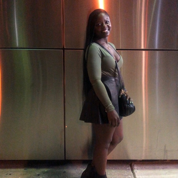 Marc Jacobs Classic Q / Crossbody Bag - Picture 3 of 9